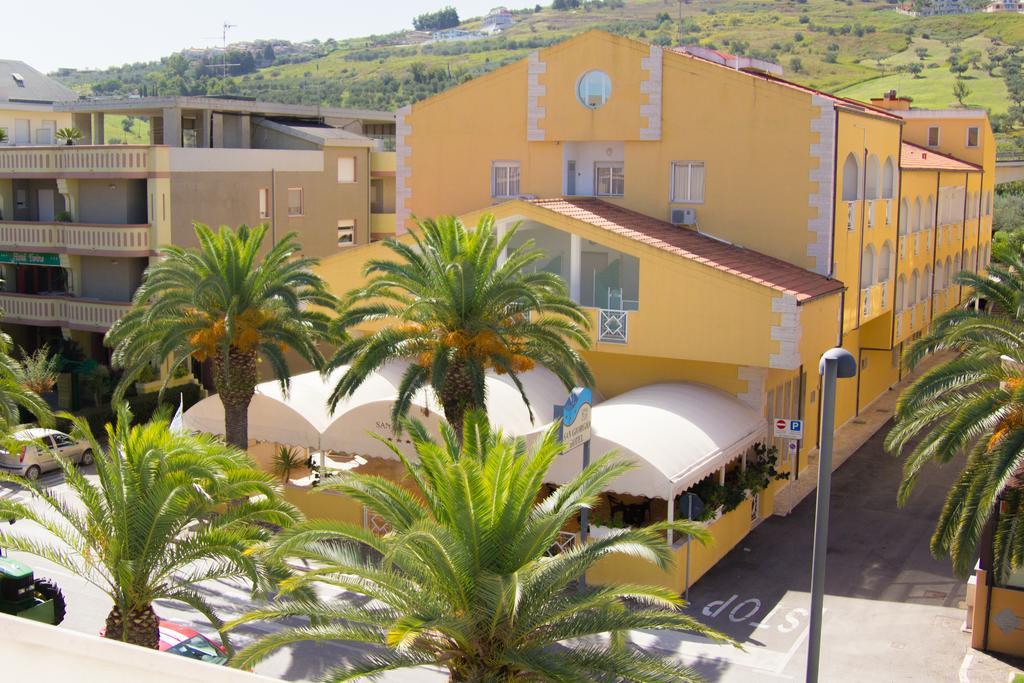 Hotel San Giorgio Vasto Luaran gambar